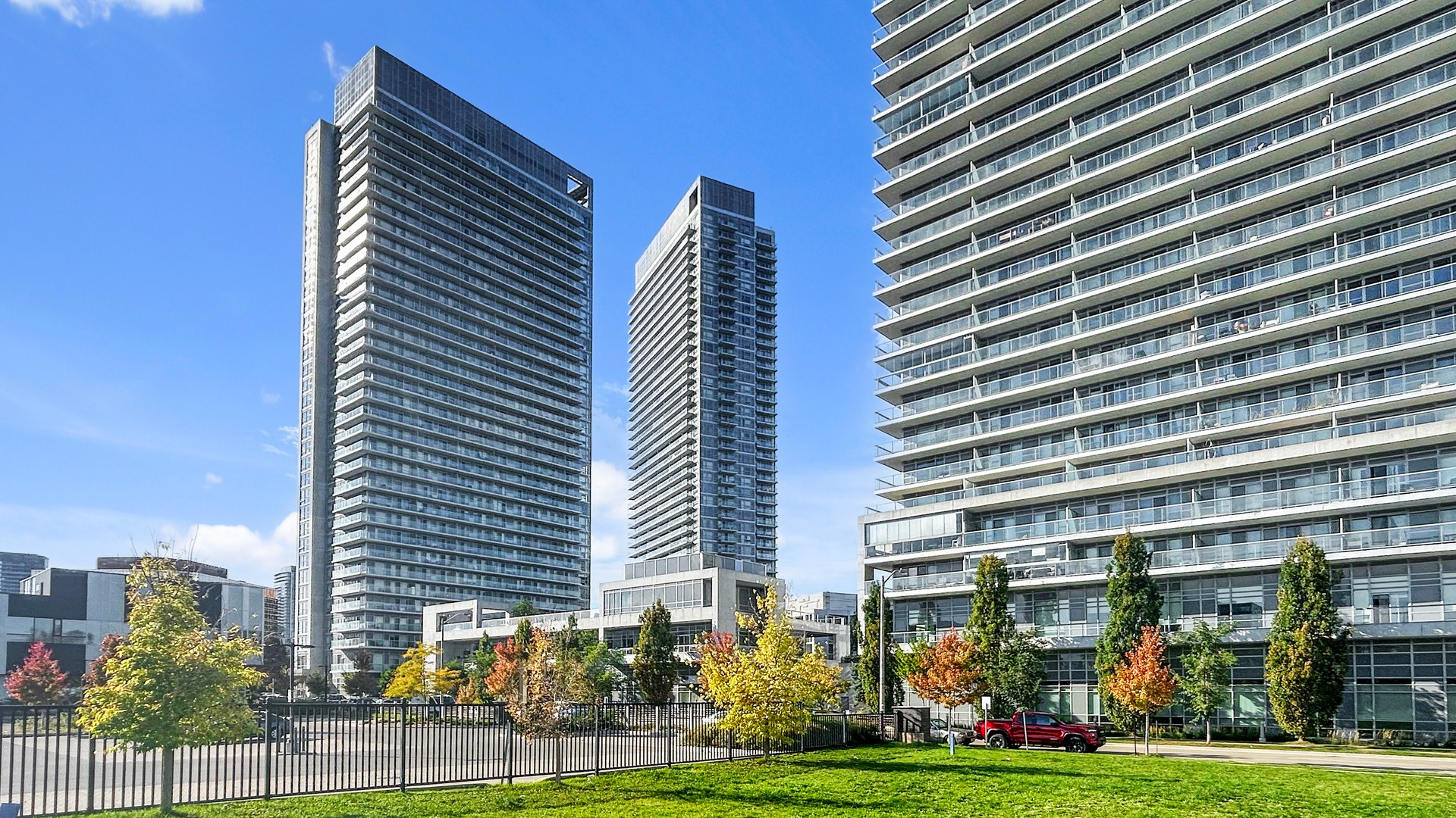 2015 Sheppard Ave E #1911