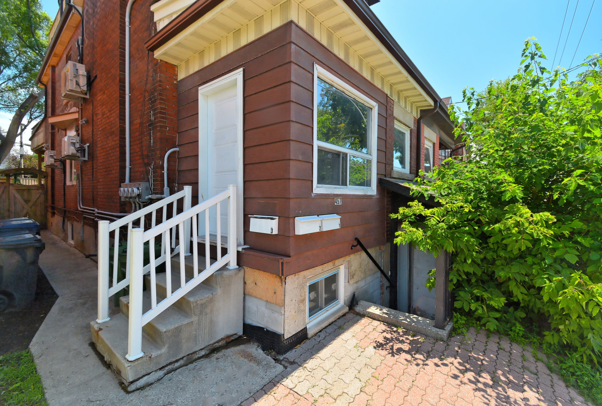 457 Jones Avenue #3 — photo 2