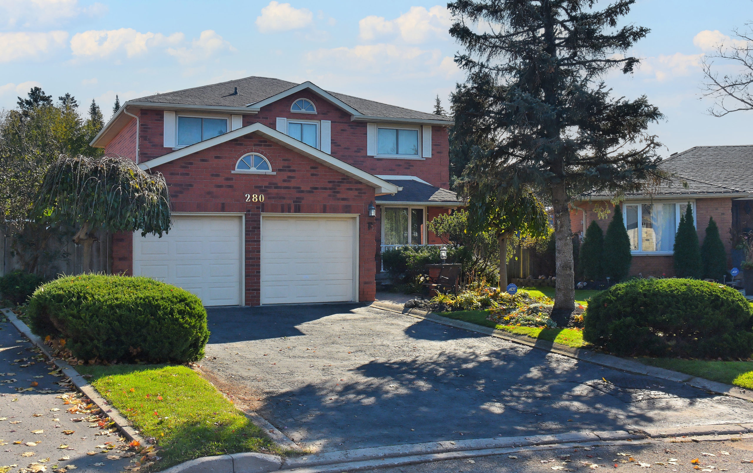 280 Debborah Place — photo 2