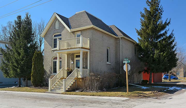 88 Edward Street, Stouffville — photo 3