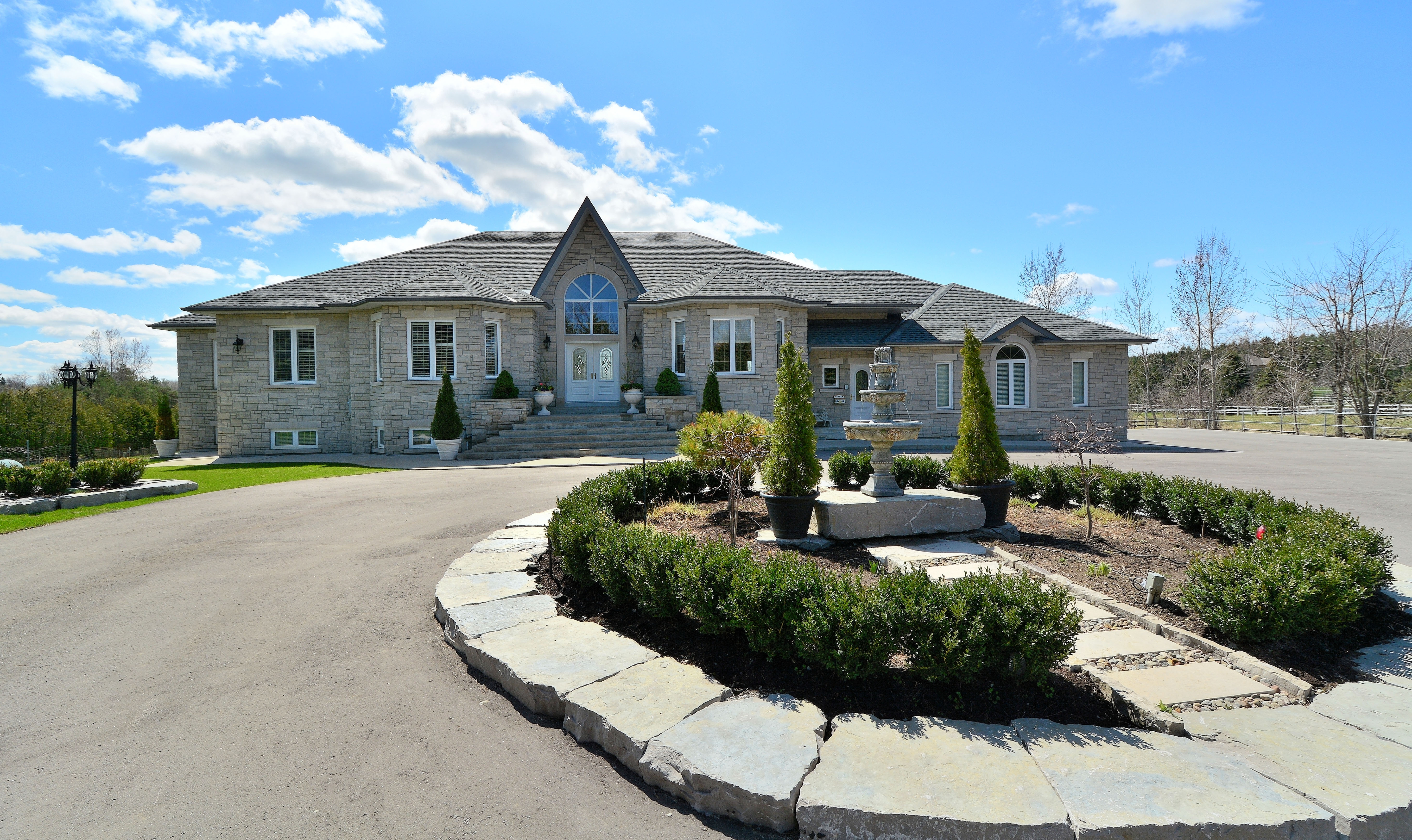 4167 Bethesda Sideroad — photo 3