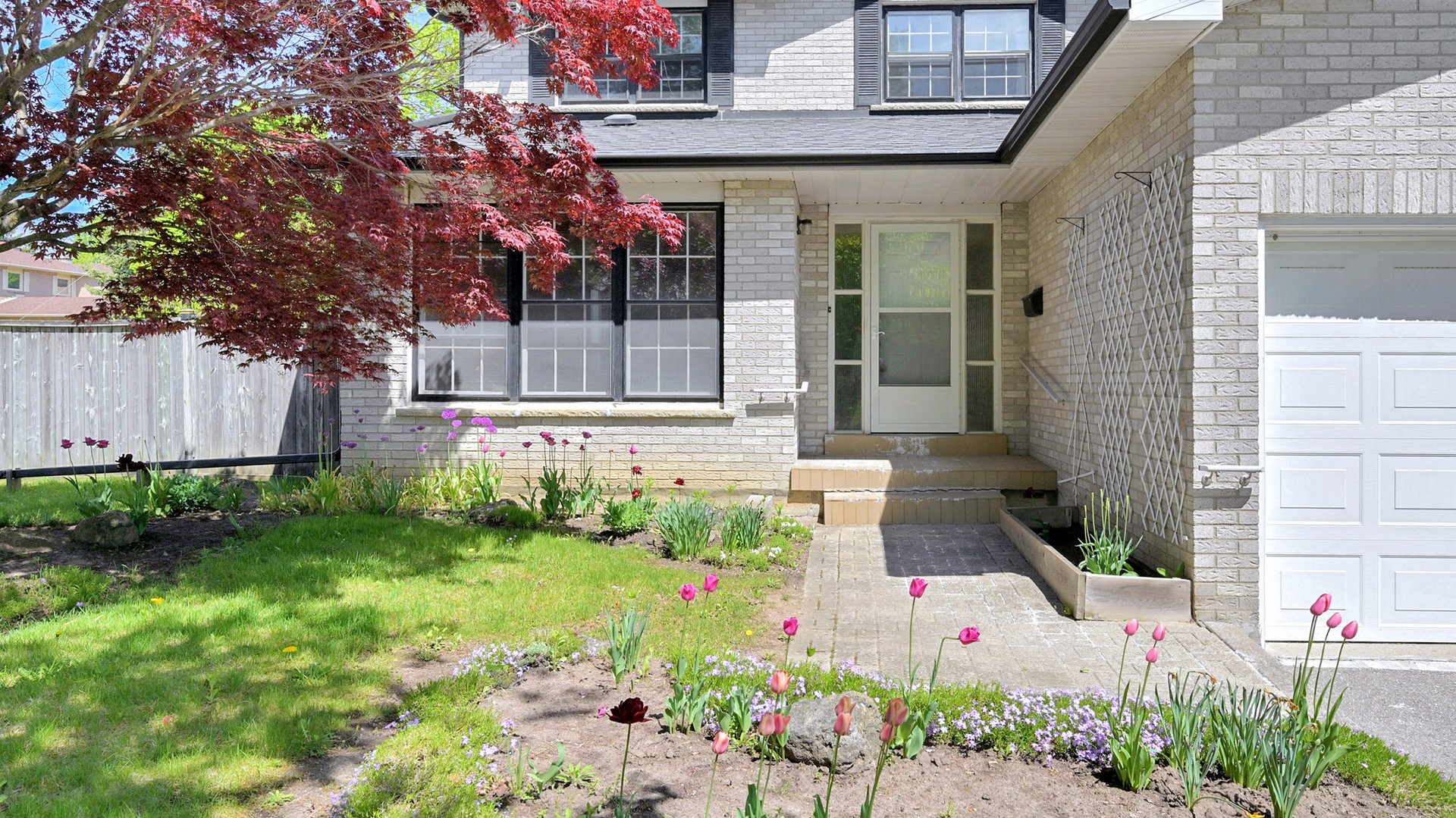 2 Hemlock Drive — photo 3
