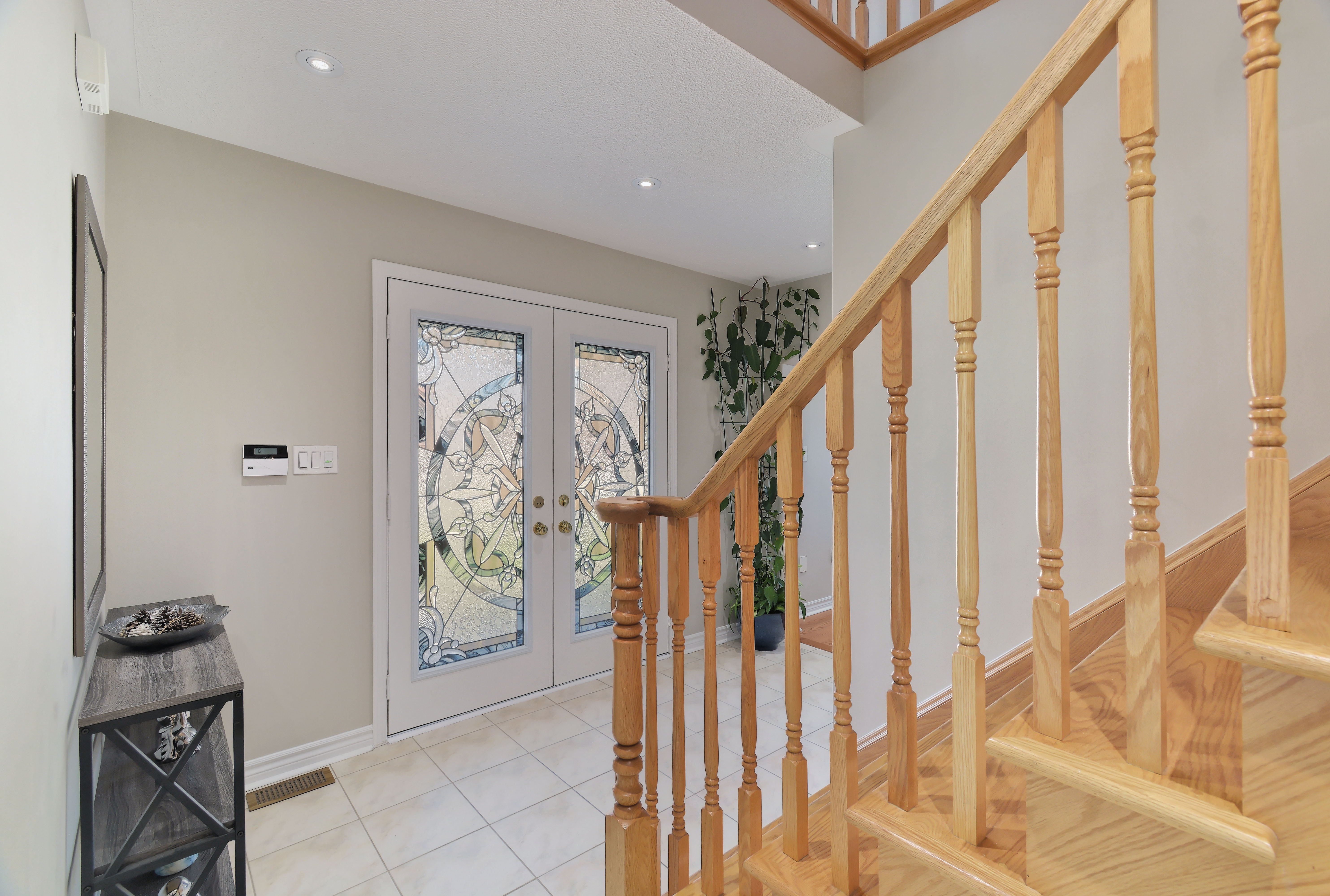 48 Bottomwood Street — photo 3