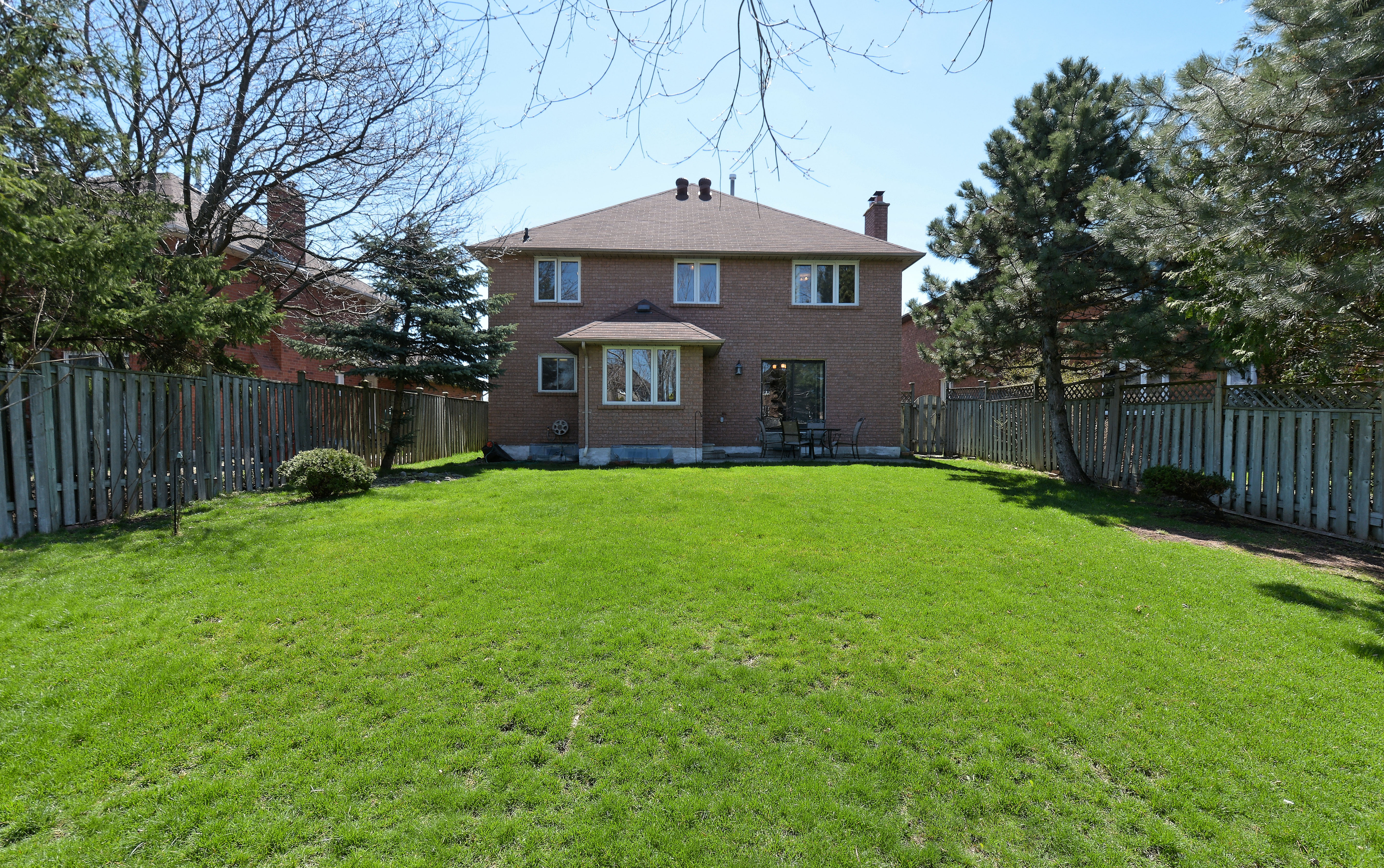 50 Holbrook Court — photo 2