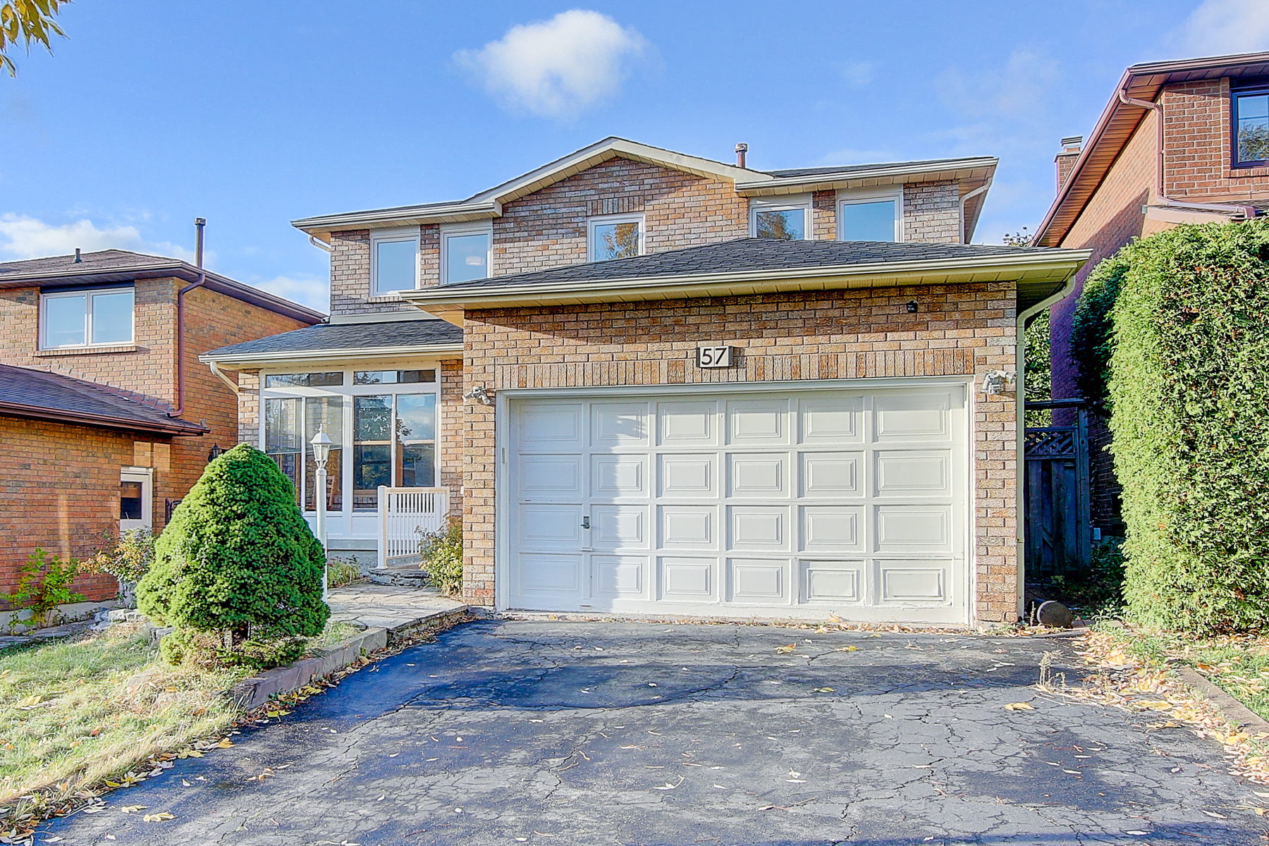 57 Marchwood Crescent