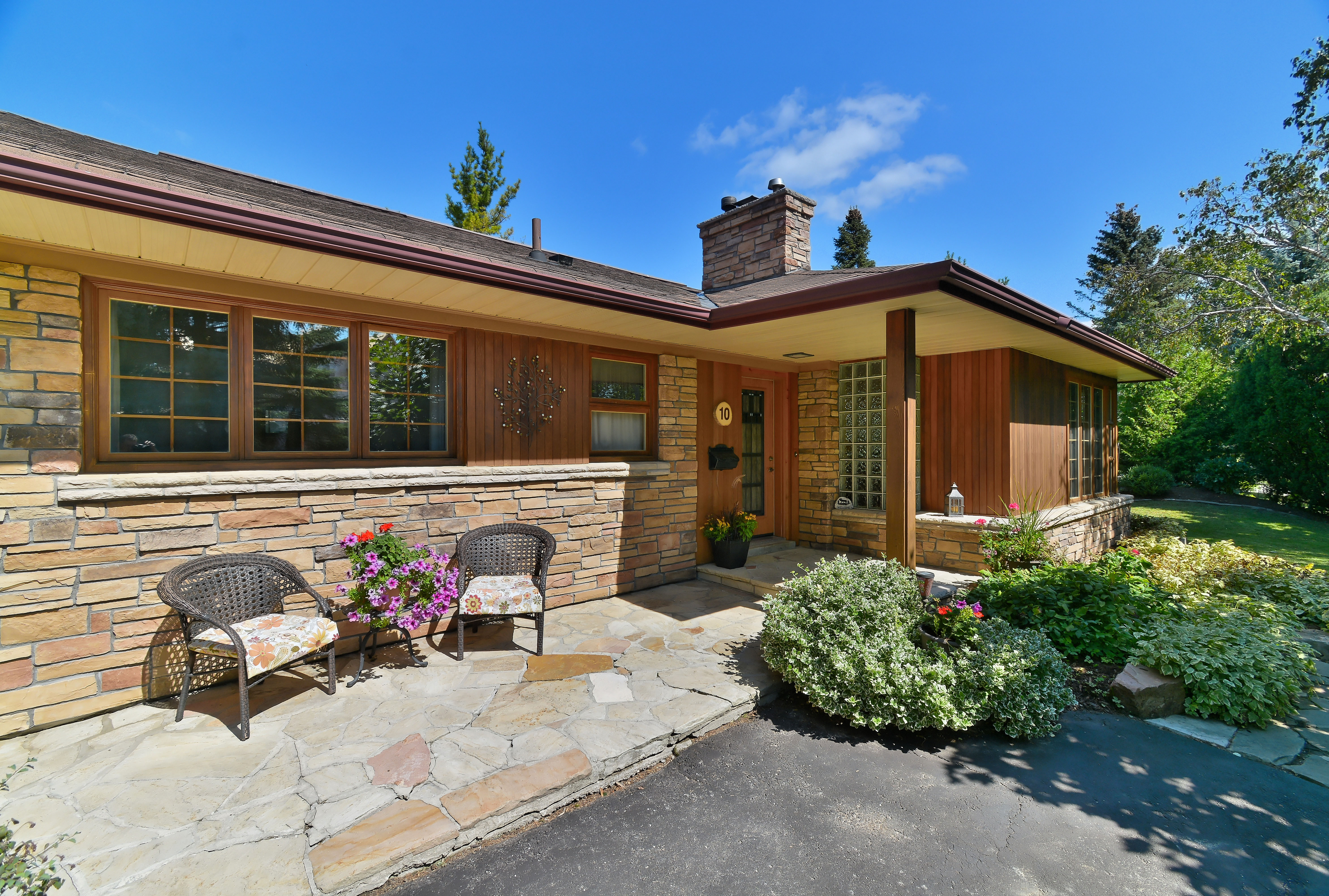 10 Fredericton Road