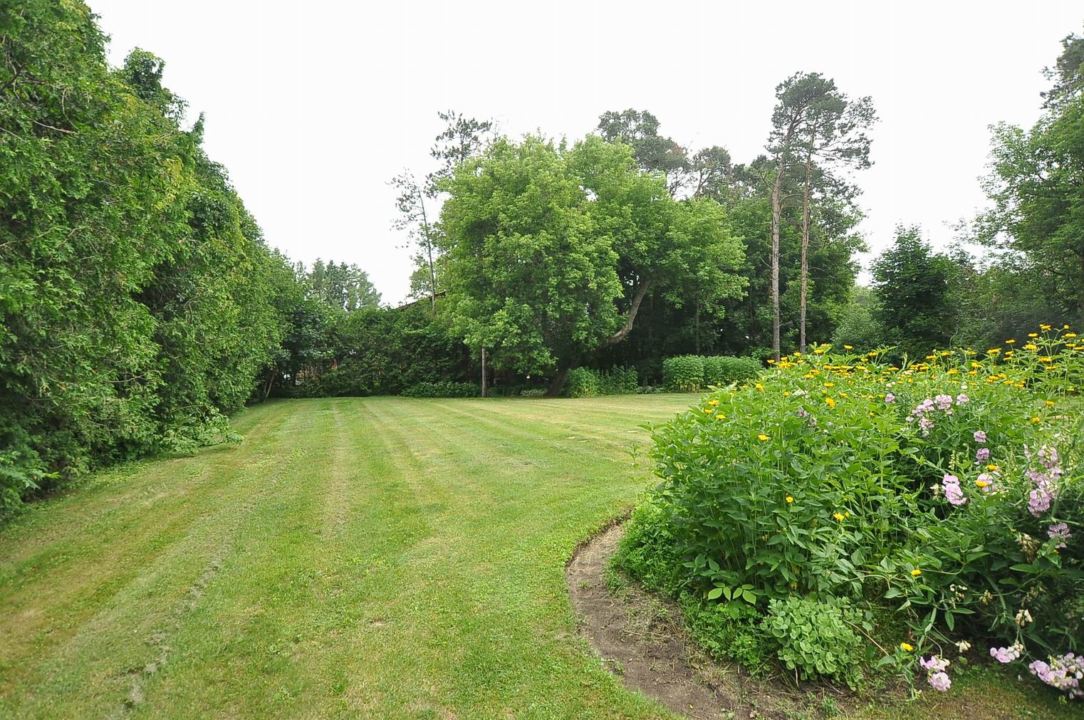 7 Elliot Street — photo 3
