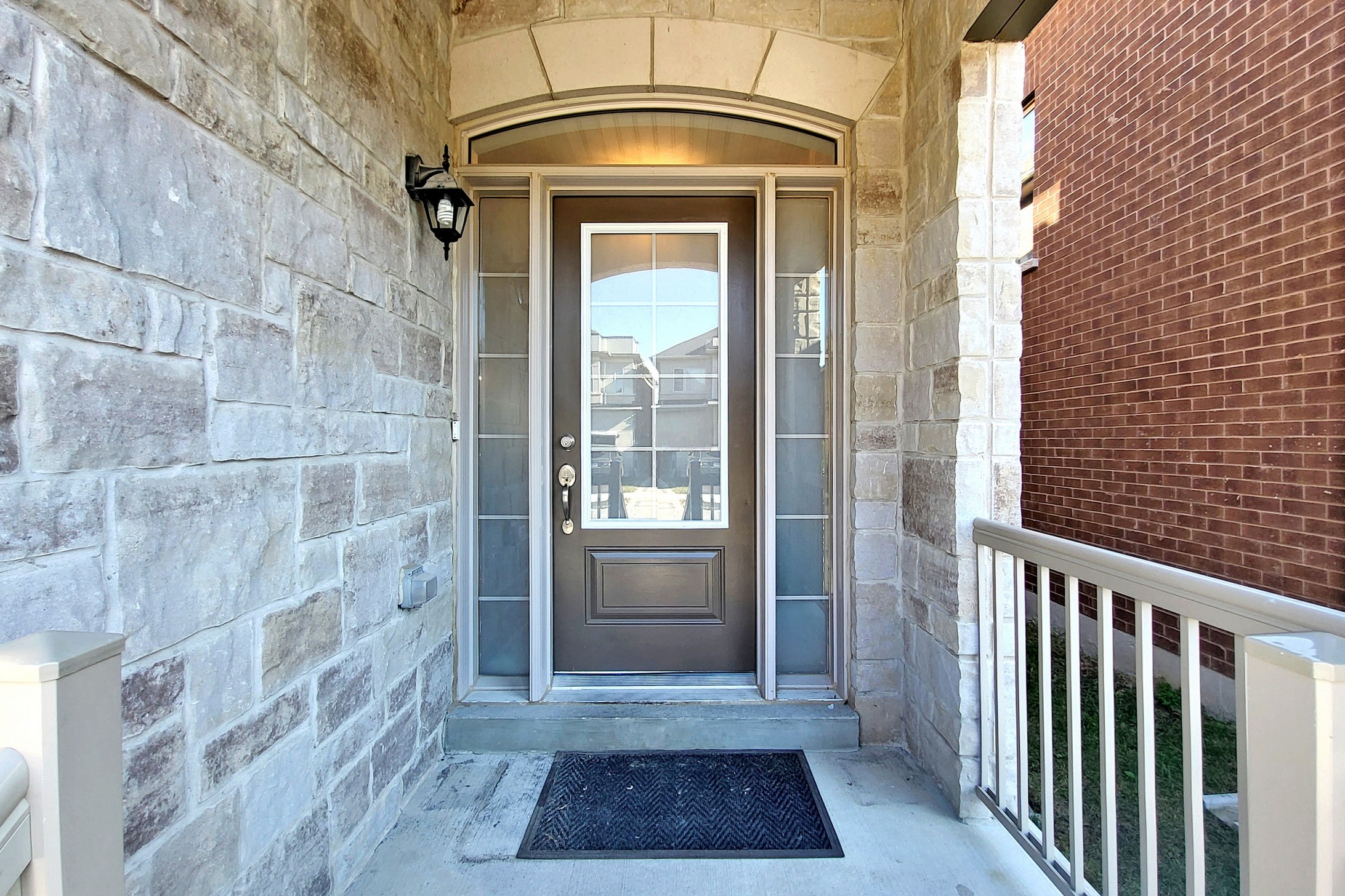 15 Eastgrove Square — photo 3