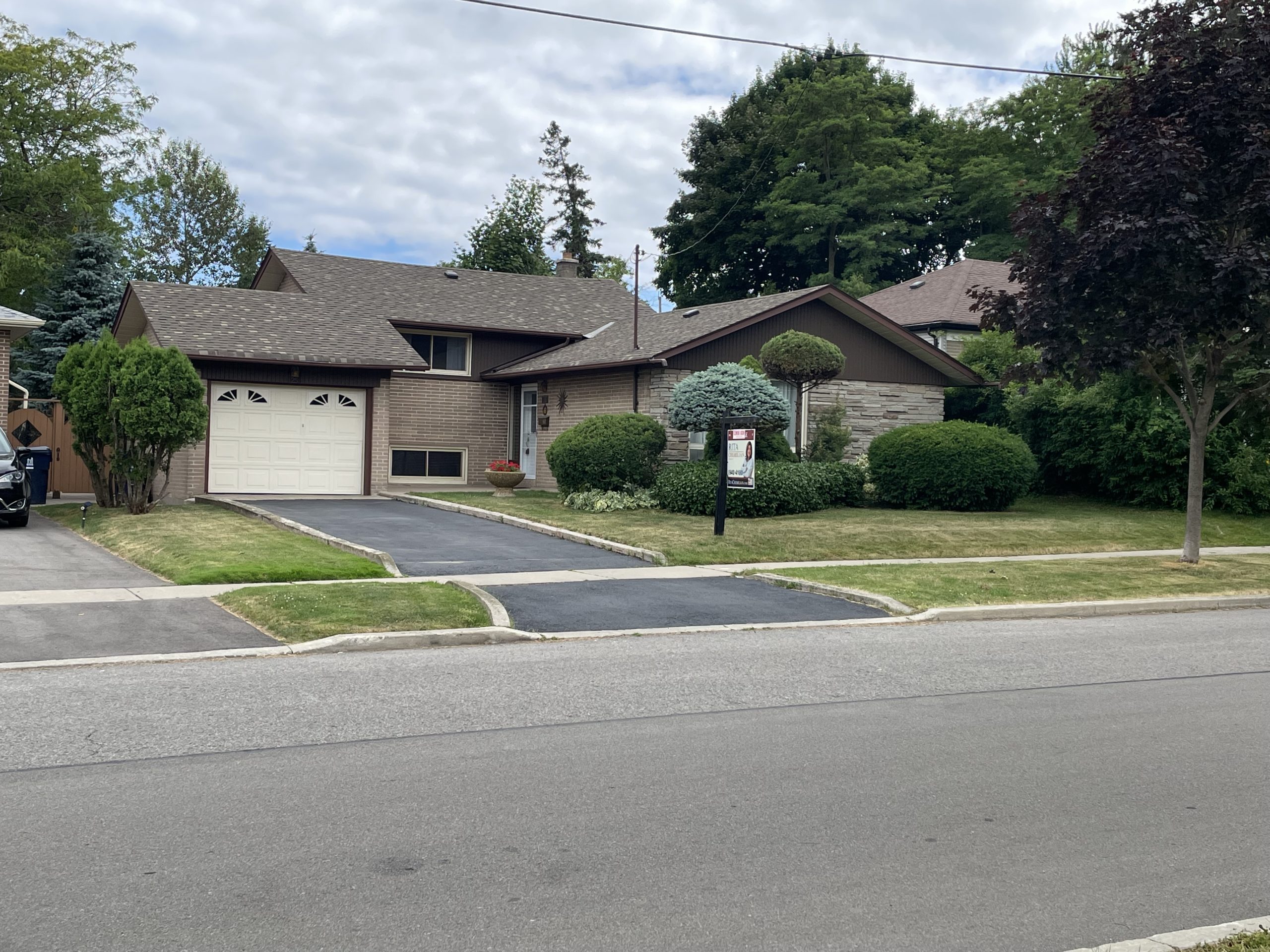 25 Knowlton Drive